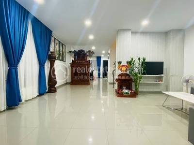 วิลล่าแฝด สำหรับขาย ใน Dangkao $268,000