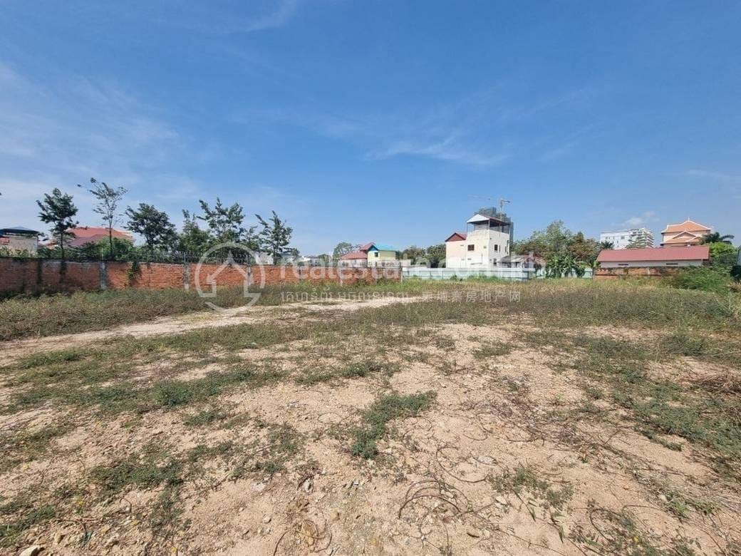 Działka Na sprzedaż o powierzchni działki 3,234 m² za $1