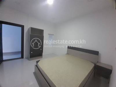 អូរឬស្សី១, ៧ មករា, ភ្នំពេញ