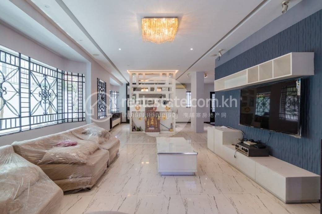 Chamkarmon别墅出租，价格$2,300