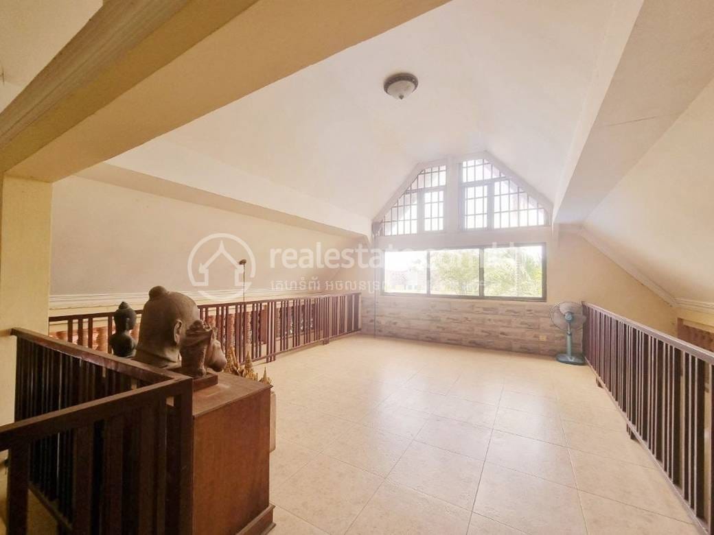 Chbar Ampov House and lot For Sale in Chbar Ampov