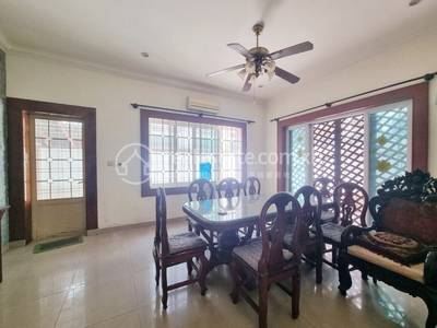  , ទន្លេបាសាក់, ចំការមន, ភ្នំពេញ