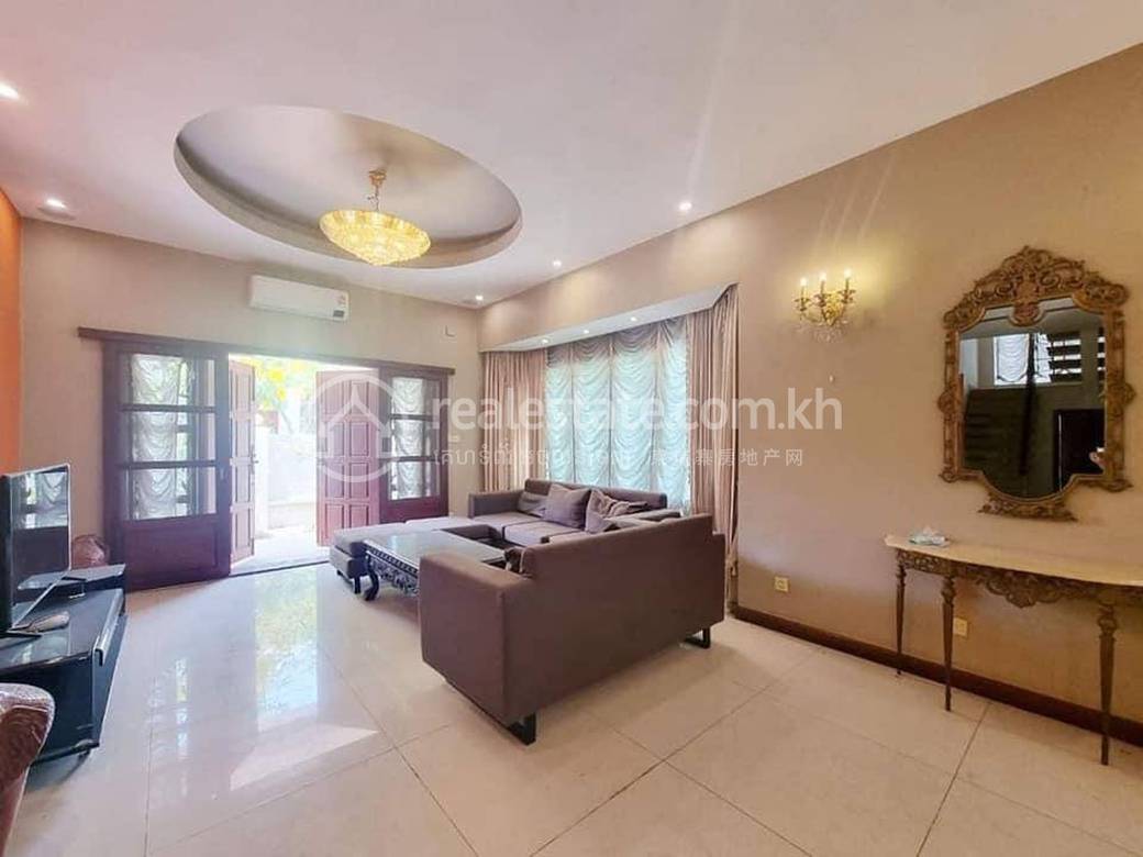 Chamkarmon别墅出租，价格$2,000