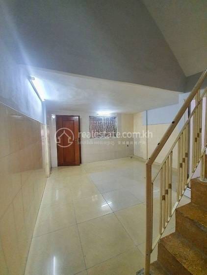 Toul Tum Poung 2 Flat House Na prodej in Toul Tum Poung 2