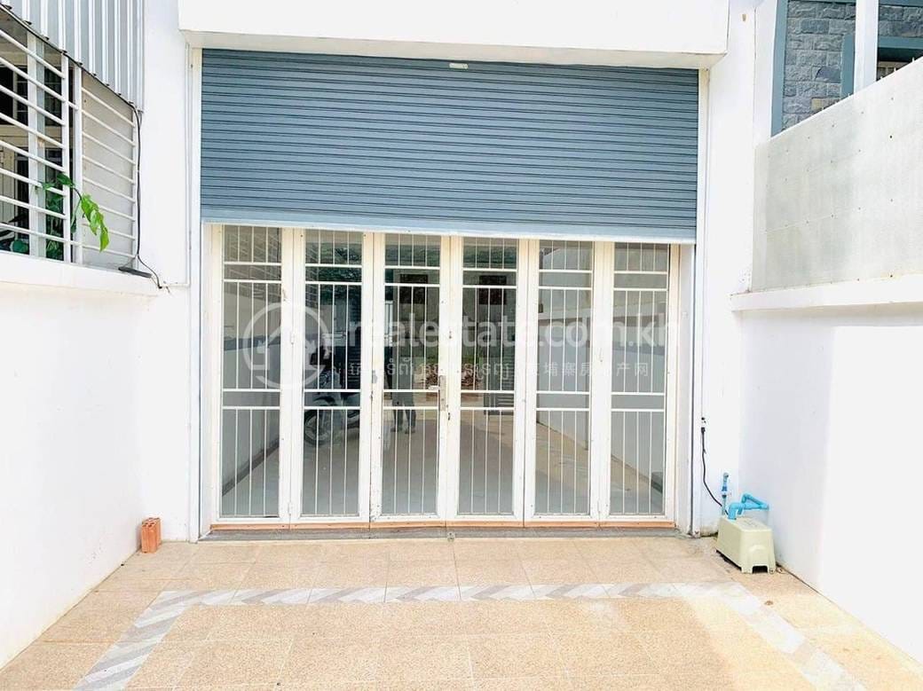 Apartmán K pronájmu in Phnom Penh Thmey, Sen Sok, Phnom Penh