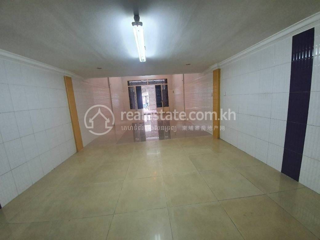 Boeng Keng Kang平房出售，价格$332,000