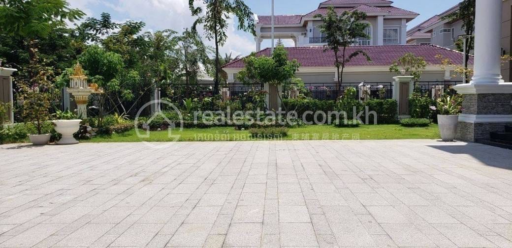 Nirouth구역, 철교두구, 프놈펜에 있는 별장 For Sale & Rent