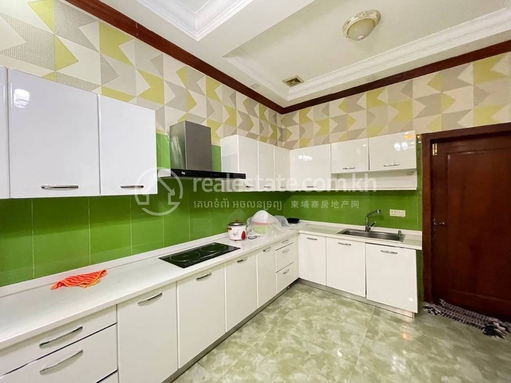 Toul Kork Apartmán K pronájmu in Boeung Kak 2 Toul Kork $2,200
