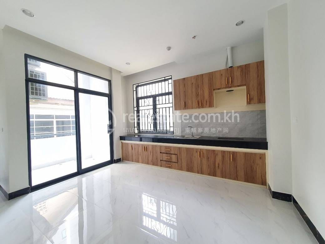 Boeng Keng Kang套房出租，价格$1,050