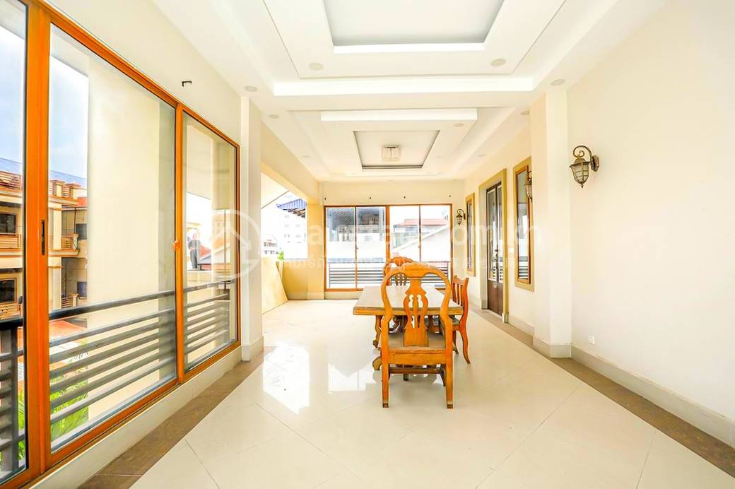 Meanchey别墅出租，价格$2,000