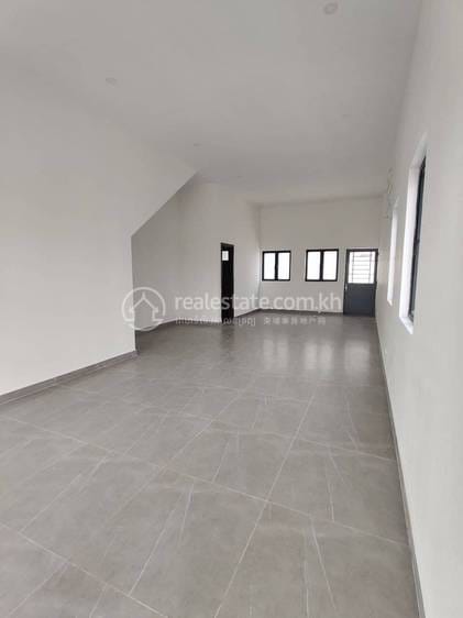 MeancheyHouse and lot出租，价格$1,200