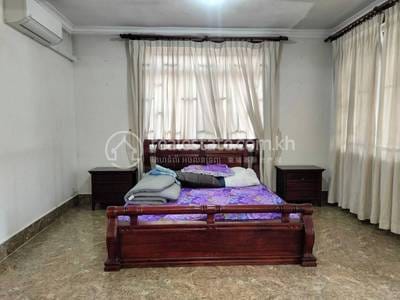 4卧室House and lot出租，价格$5,200