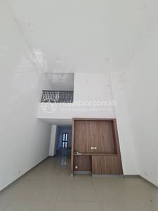 residential Shophouse for rent dans Chak Angrae Leu ID 233548
