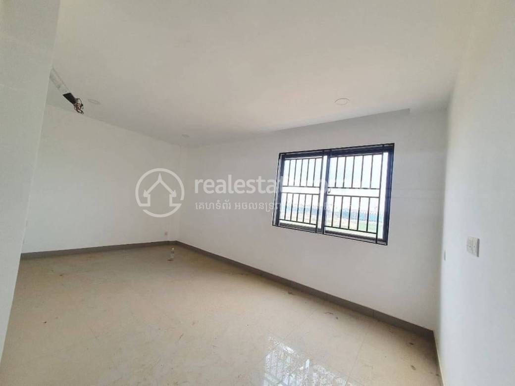 MeancheyHouse and lot出售，位于Meanchey