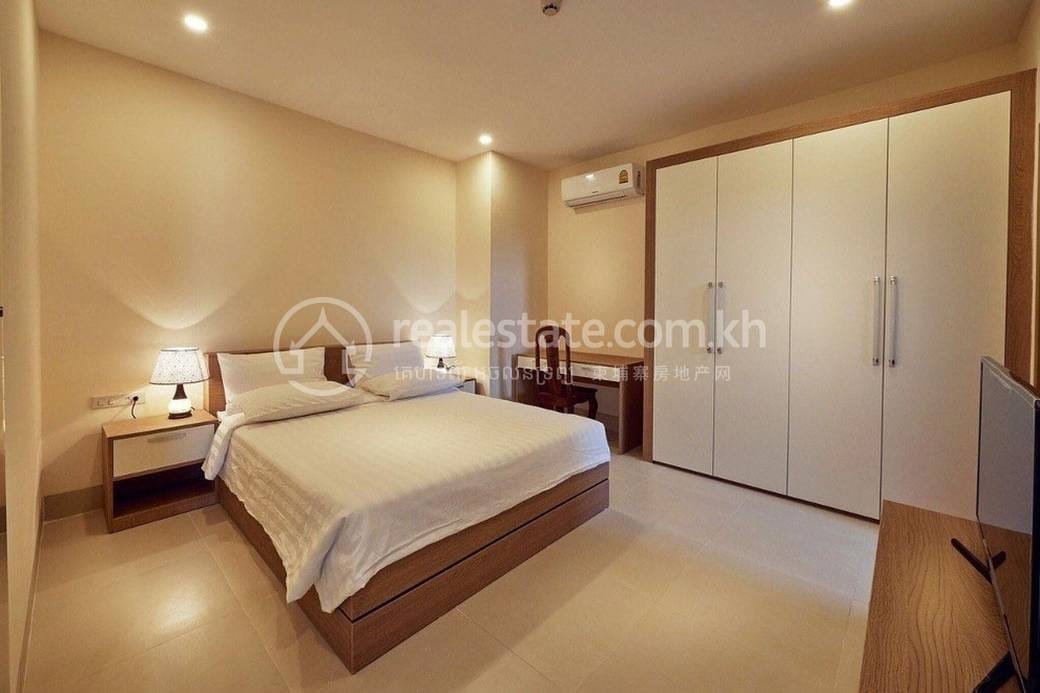 Apartment For Rent with 1 Parking Space