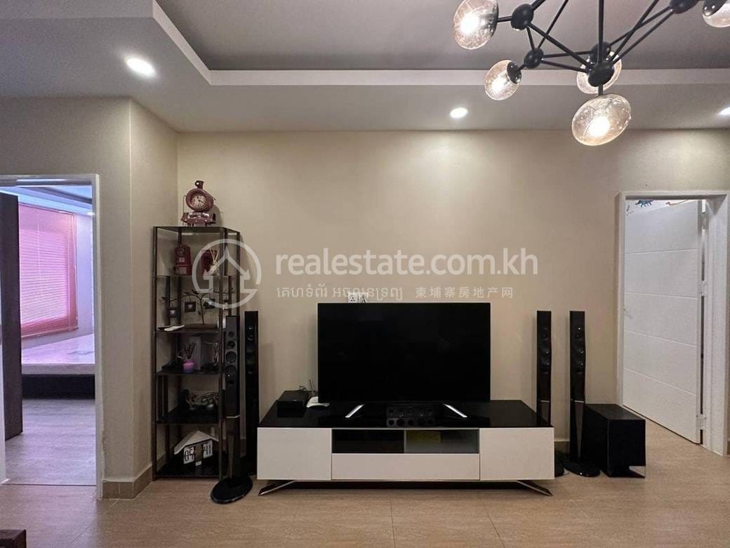 Condo Na prodej with 1 Parking Space