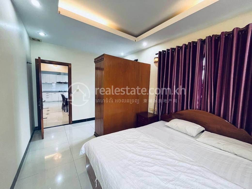 Apartment For Rent with 1 Parking Space