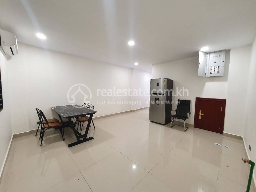 Sen Sok店屋出租，价格$1,300