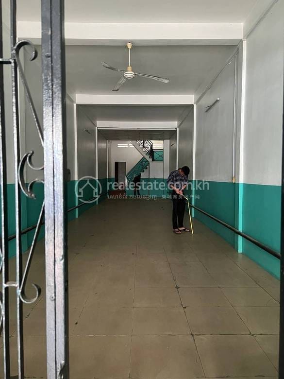 House and lot For Rent in Veal Vong, 7 Makara, Phnom Penh