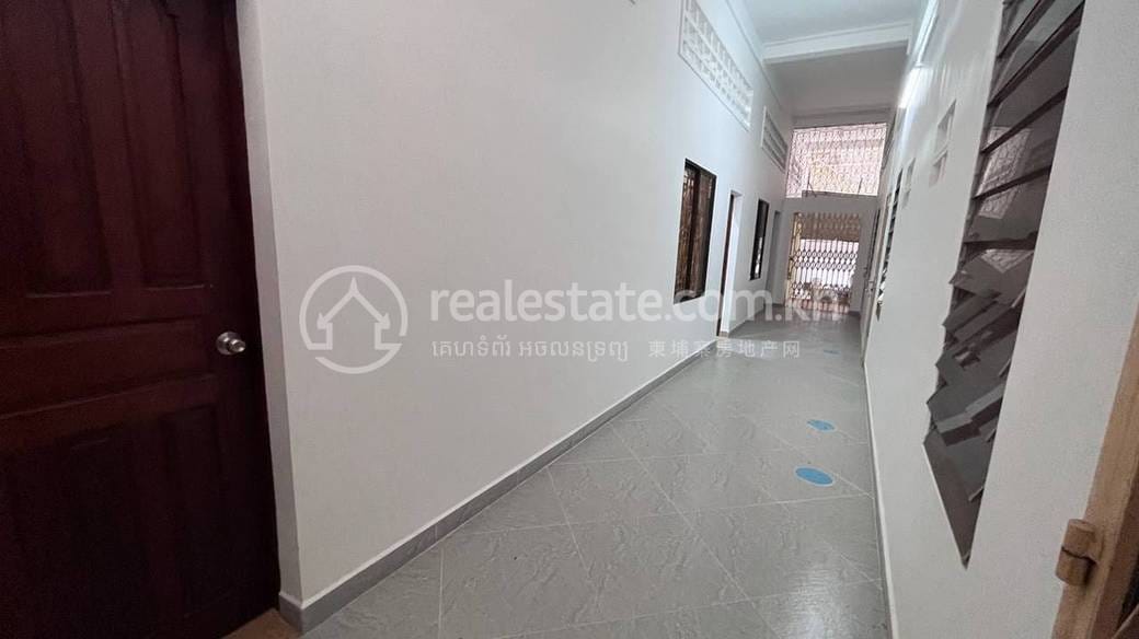 House and lot សំរាប់ជួល នៅ ចតុមុខ, ដូនពេញ, ភ្នំពេញ