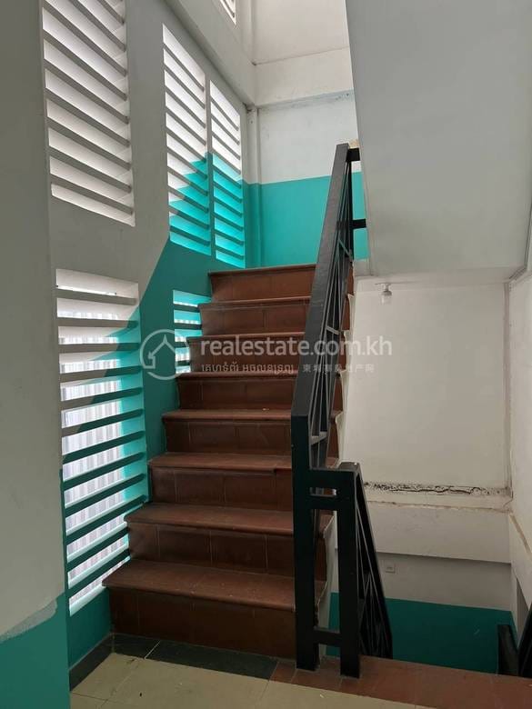 House and lot For Rent in 7 Makara $2,000
