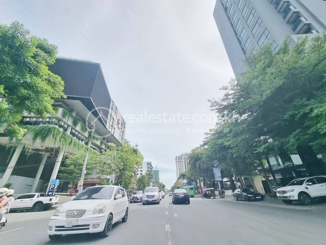 Lot สำหรับขาย ขนาดที่ดิน 666 ตร.ม. ราคา $7,992,000