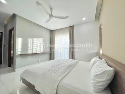 Apartment For Rent in Chamkarmon $800