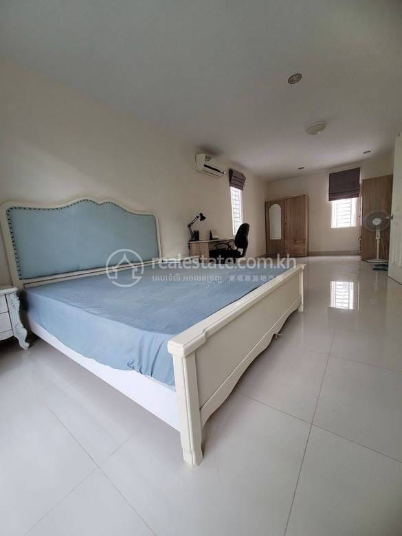 3 Bedrooms Villa For Sale for $160,000