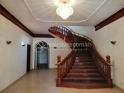 residential Villa for rent in BKK 1 ID 234266