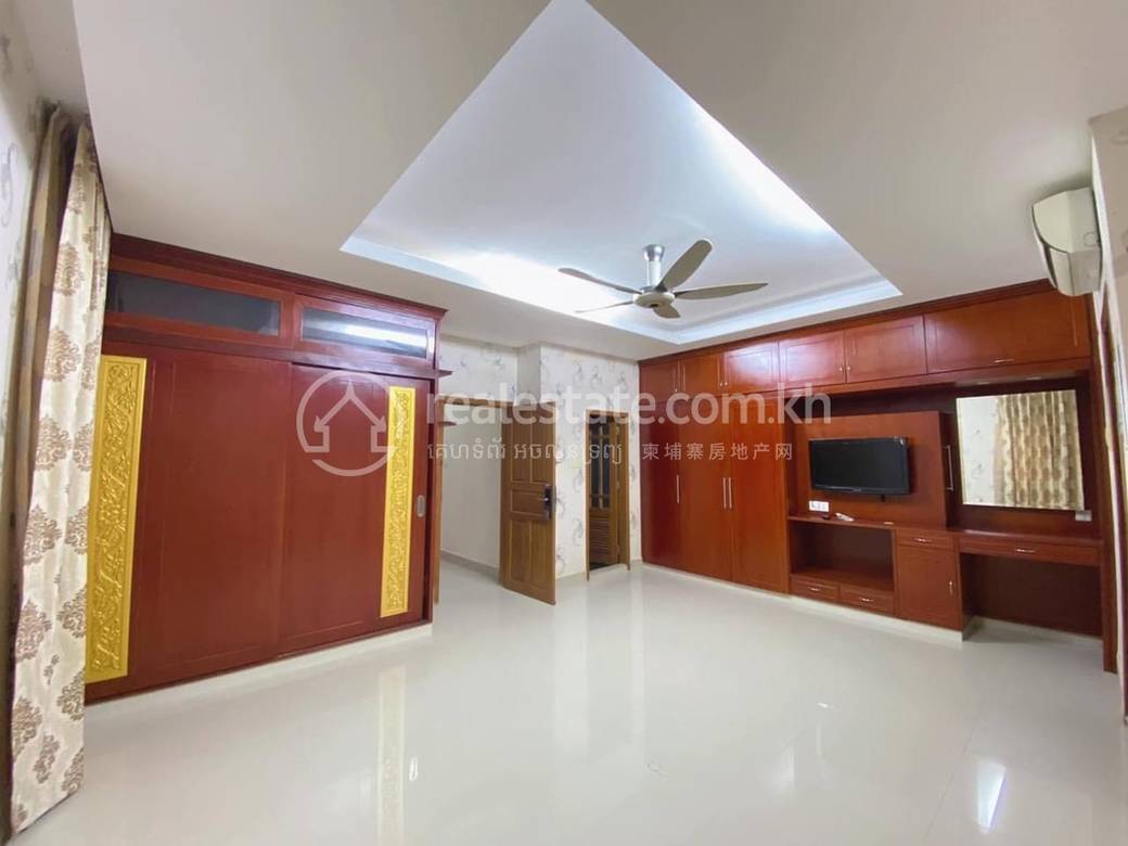 Chbar Ampov에 있는 House and lot 임대 $1,300