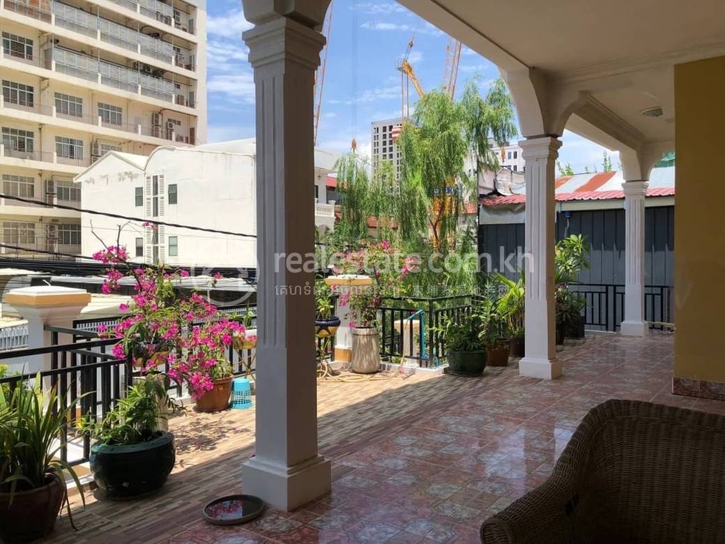 $700 House