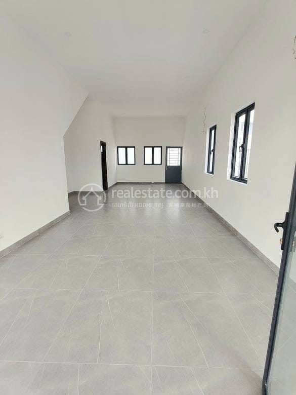 MeancheyHouse and lot出租，价格$1,200