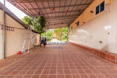  , សាលាកំរើក, សៀមរាប, សៀមរាប