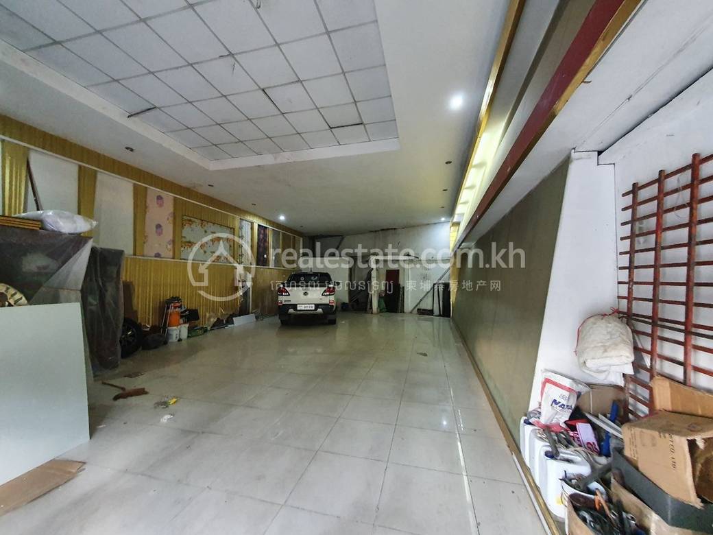 commercial Warehouse for rent in Tuek L'ak 3 ID 233694