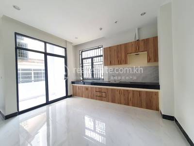 residential Apartment for rent dans BKK 1 ID 234272