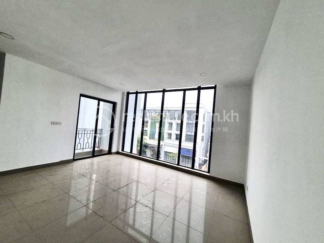 3卧室House and lot出售，价格$580,000