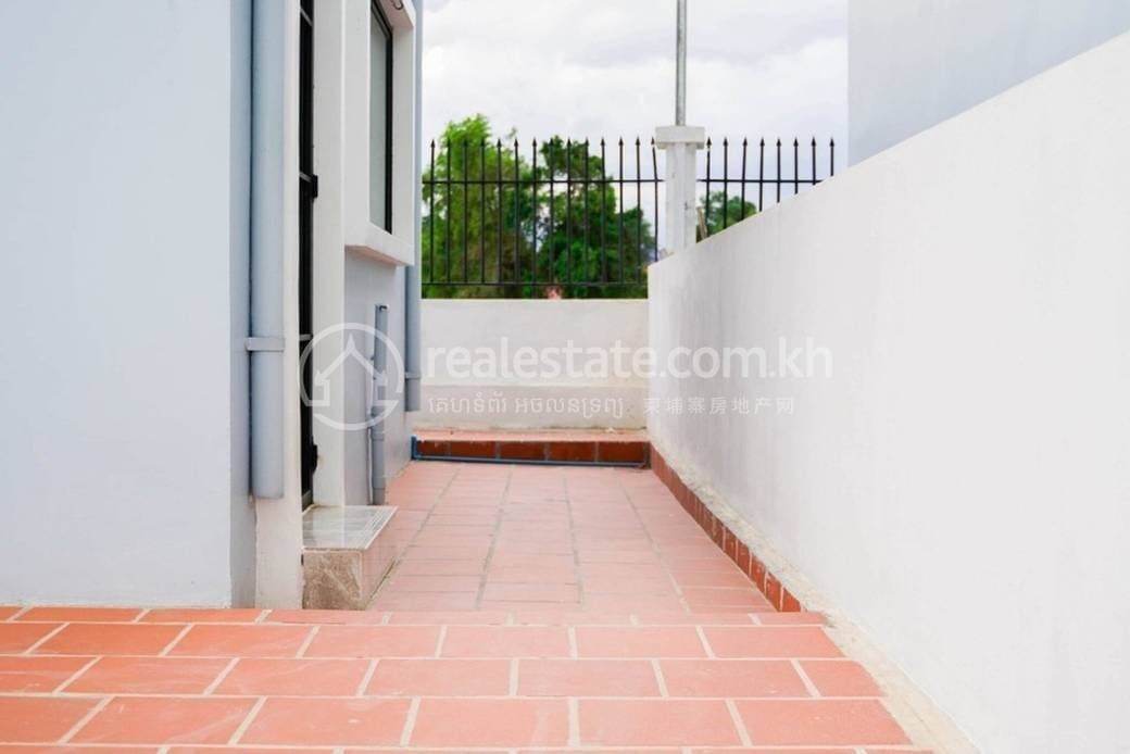 Borey Williams | Maison-boutique À vendre de 100 m² de terrain