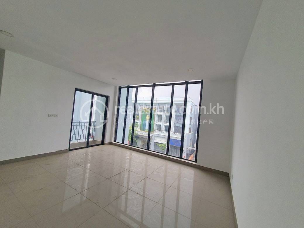 Chak Angrae Leu排屋出售，位于Chak Angrae Leu