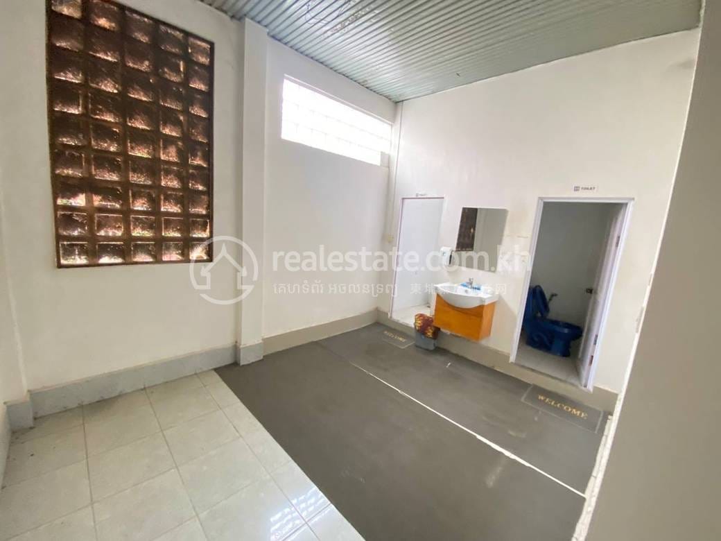 Chamkarmon店屋出租，价格$1,500