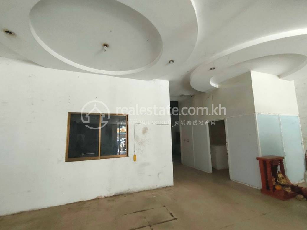 ឃ្លាំង សំរាប់ជួល នៅBoeng Keng Kang តម្លៃ $3,000