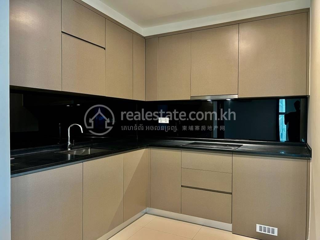 Tonle Bassac Condo Na prodej in Tonle Bassac
