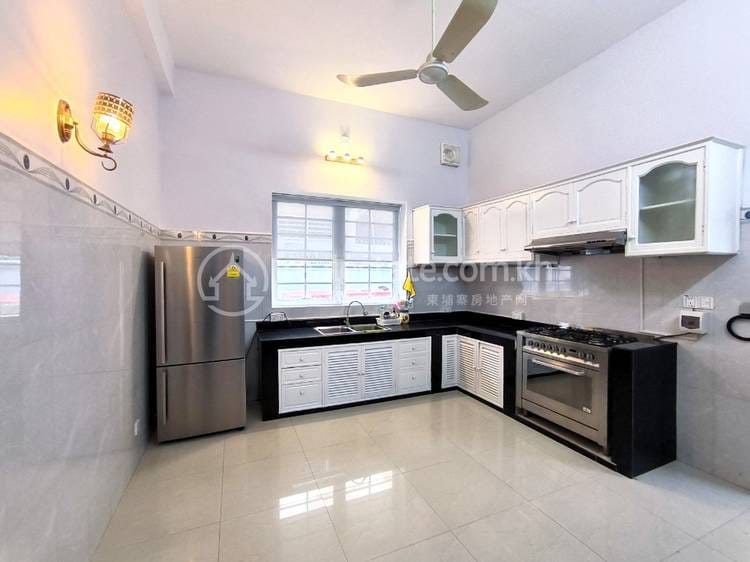 Willa Na wynajem w BKK 1, Boeng Keng Kang, Phnom Penh
