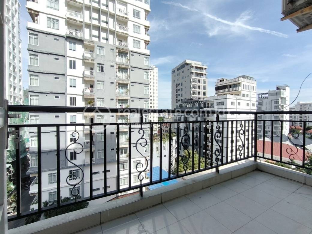 Apartmán se službami K pronájmu in Chamkarmon $800