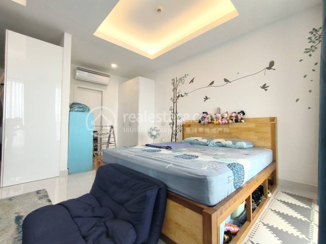 Condo Na prodej in Tonle Bassac, Chamkarmon, Phnom Penh