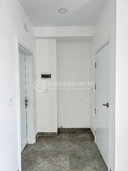 27 sqm Living Size Apartment For Sale in Sihanoukville