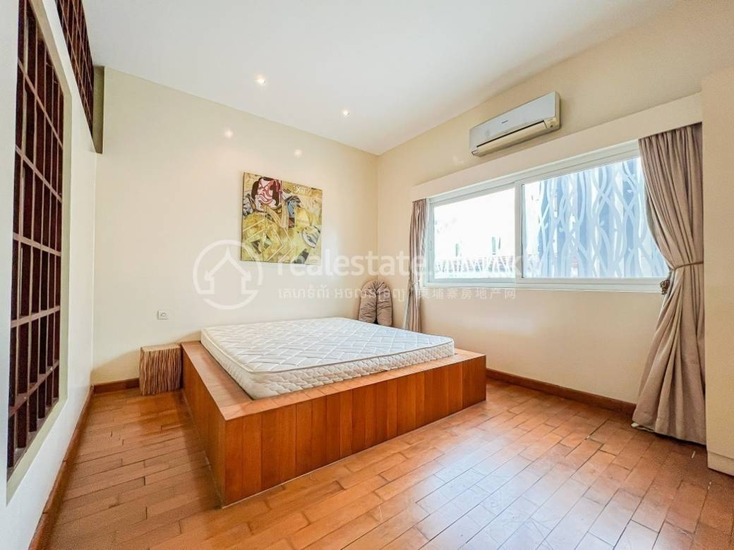 Wat Phnom Serviced Apartment For Rent in Wat Phnom