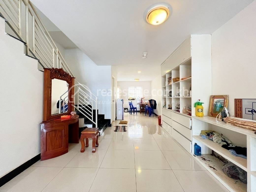 Preaek Lieb店屋出售，位于Preaek Lieb