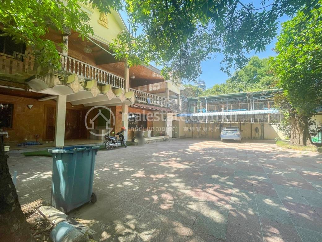 Chamkarmon别墅出租，价格$2,500