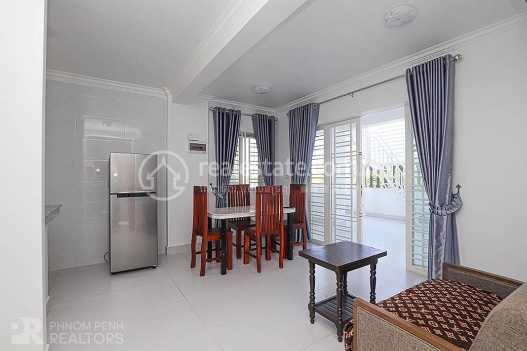 Flat For Rent in Daun Penh $550