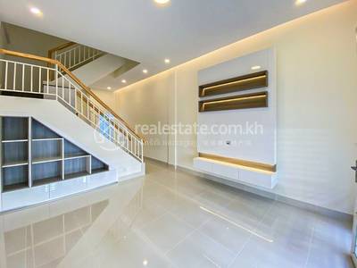 Borey Peng Huoth: The Star Platinum Eco Sunrise